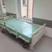 Przekazanie przez agencję rezerw materiałowych łóżek elektrycznych zdjęcie 1