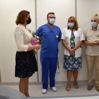 Wojewoda z wizytą w wyremontowanej pracowni rtg 4